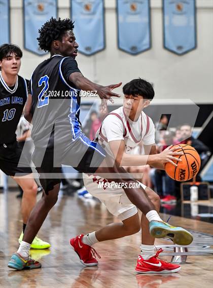 Thumbnail 3 in Wilson vs. Alta Loma photogallery.