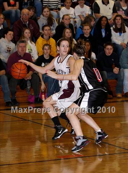 Thumbnail 3 in Moniteau vs Cranberry Area  (PIAA District 9 KSAC Final) photogallery.