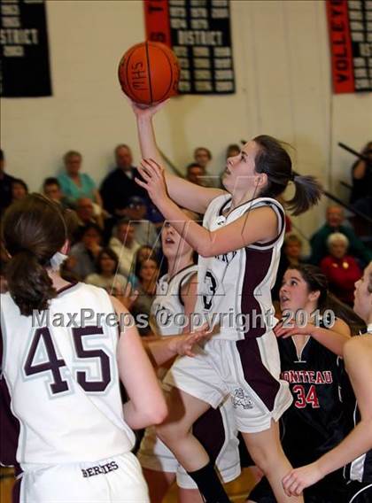 Thumbnail 3 in Moniteau vs Cranberry Area  (PIAA District 9 KSAC Final) photogallery.