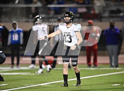 Thumbnail 2 in Klein Oak @ Klein photogallery.