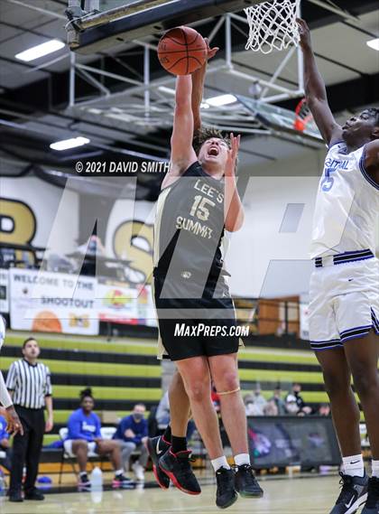 Thumbnail 3 in Central vs Lee's Summit (Summit Grill Shootout) photogallery.