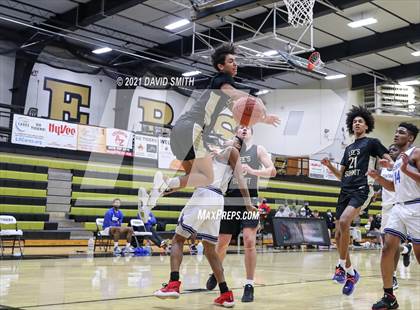 Thumbnail 3 in Central vs Lee's Summit (Summit Grill Shootout) photogallery.