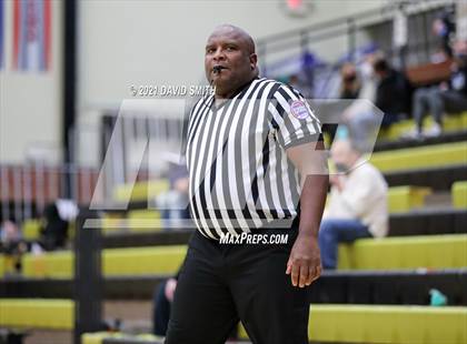 Thumbnail 3 in Central vs Lee's Summit (Summit Grill Shootout) photogallery.