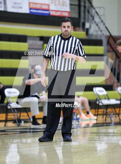 Thumbnail 3 in Central vs Lee's Summit (Summit Grill Shootout) photogallery.