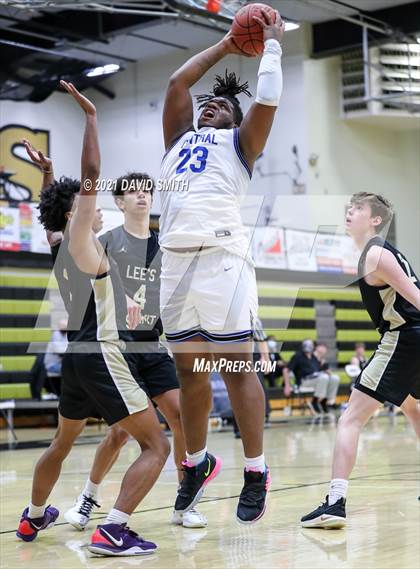 Thumbnail 2 in Central vs Lee's Summit (Summit Grill Shootout) photogallery.