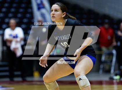 Thumbnail 1 in La Vernia vs. Decatur (UIL 4A D1 Volleyball Final) photogallery.