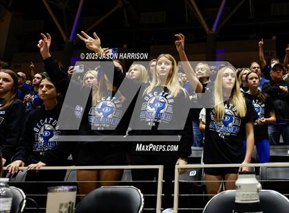 Thumbnail 3 in La Vernia vs. Decatur (UIL 4A D1 Volleyball Final) photogallery.