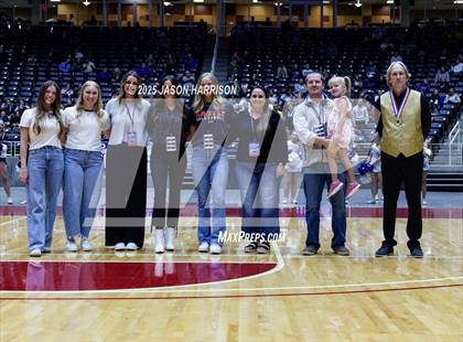 Thumbnail 1 in La Vernia vs. Decatur (UIL 4A D1 Volleyball Final) photogallery.