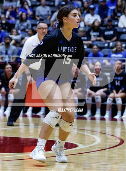 Thumbnail 2 in La Vernia vs. Decatur (UIL 4A D1 Volleyball Final) photogallery.