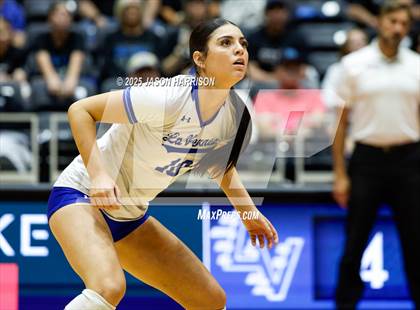 Thumbnail 1 in La Vernia vs. Decatur (UIL 4A D1 Volleyball Final) photogallery.
