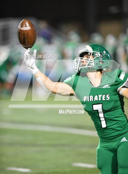 Thumbnail 2 in Hominy vs. Gore (OSSAA Class A Semifinal) photogallery.