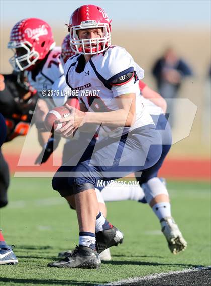 Thumbnail 3 in Kent Denver @ La Junta (CHSAA 2A Final) photogallery.
