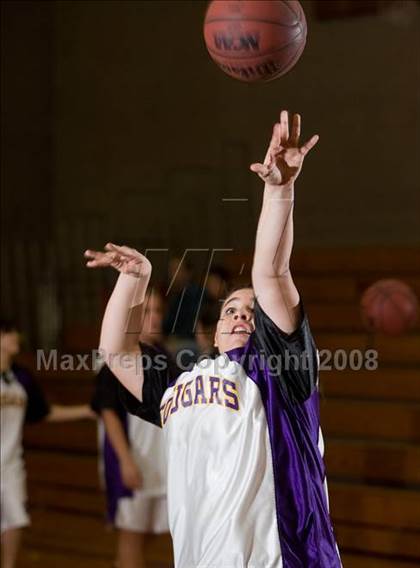 Thumbnail 3 in Denair @ Escalon photogallery.