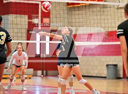 Thumbnail 3 in San Dieguito Academy vs Sage Creek (Sweetwater JV Tournament) photogallery.