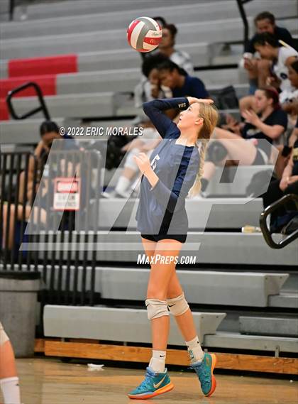Thumbnail 2 in San Dieguito Academy vs Sage Creek (Sweetwater JV Tournament) photogallery.