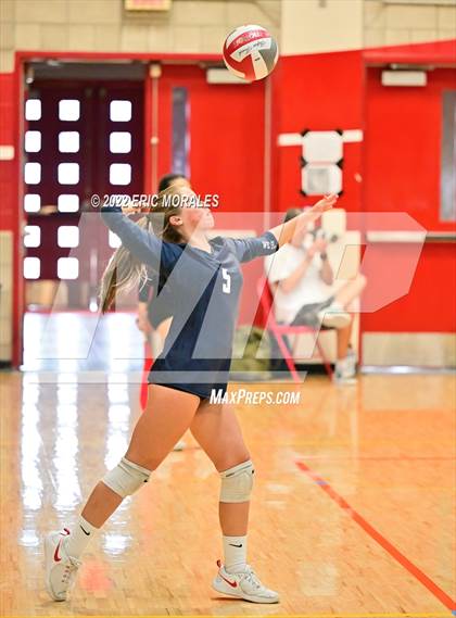 Thumbnail 3 in San Dieguito Academy vs Sage Creek (Sweetwater JV Tournament) photogallery.