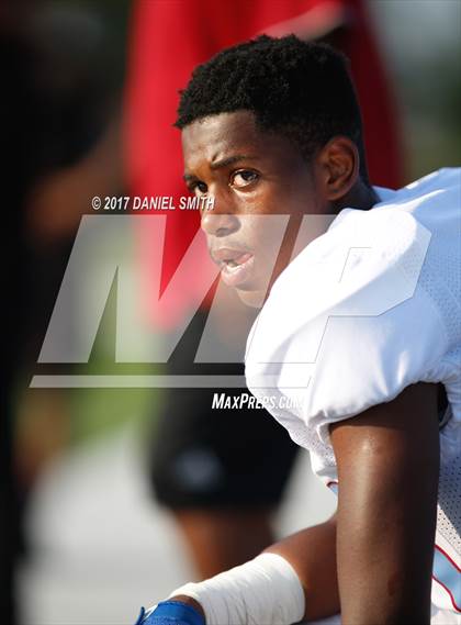 Thumbnail 2 in Mumford @ Cody photogallery.