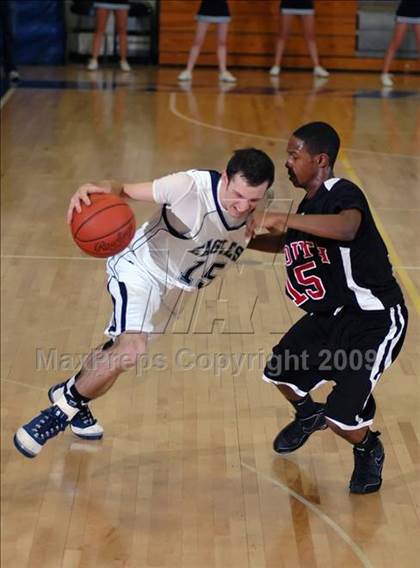 Thumbnail 3 in Muhlenberg South vs Ohio County (10th District Tournament) photogallery.