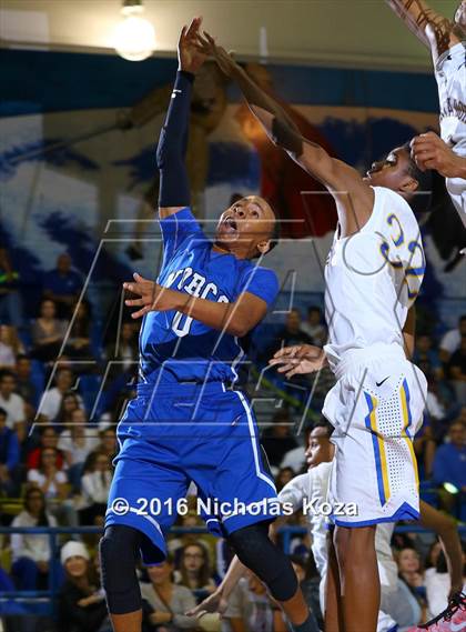 Thumbnail 3 in Norco vs. La Mirada (CIF SS Playoffs) photogallery.