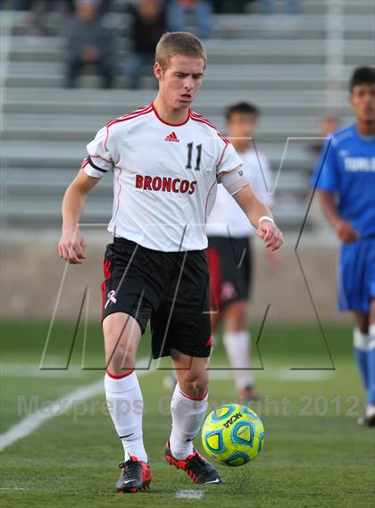 Thumbnail 1 in Turlock vs. Bella Vista (CIF SJS D2 Final) photogallery.