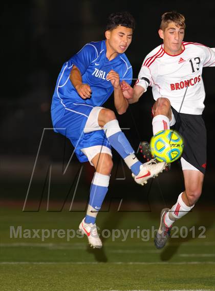 Thumbnail 3 in Turlock vs. Bella Vista (CIF SJS D2 Final) photogallery.