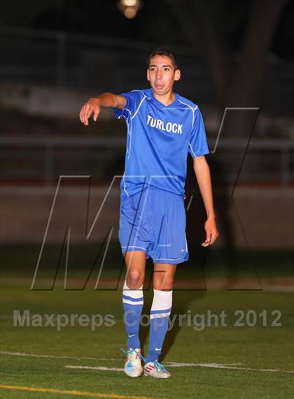 Thumbnail 1 in Turlock vs. Bella Vista (CIF SJS D2 Final) photogallery.