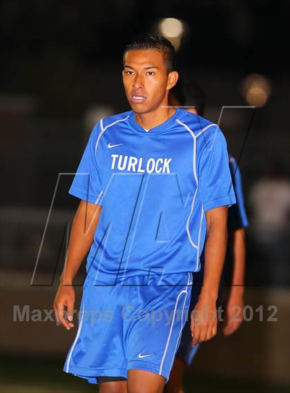 Thumbnail 1 in Turlock vs. Bella Vista (CIF SJS D2 Final) photogallery.