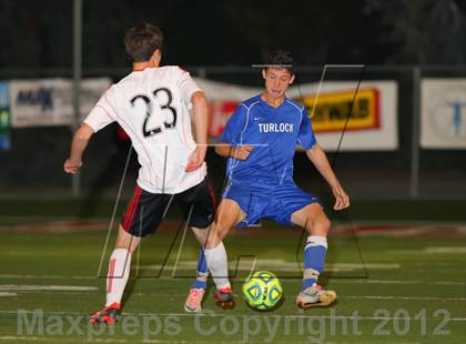 Thumbnail 2 in Turlock vs. Bella Vista (CIF SJS D2 Final) photogallery.