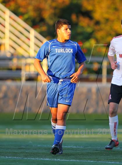 Thumbnail 2 in Turlock vs. Bella Vista (CIF SJS D2 Final) photogallery.