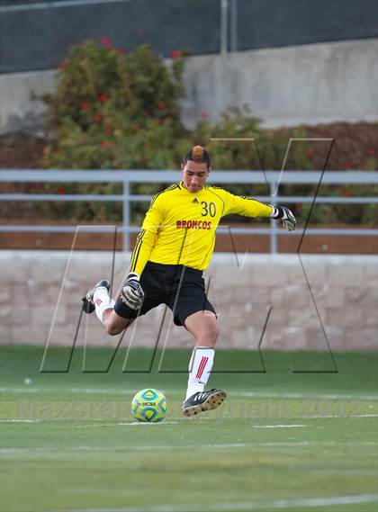 Thumbnail 3 in Turlock vs. Bella Vista (CIF SJS D2 Final) photogallery.