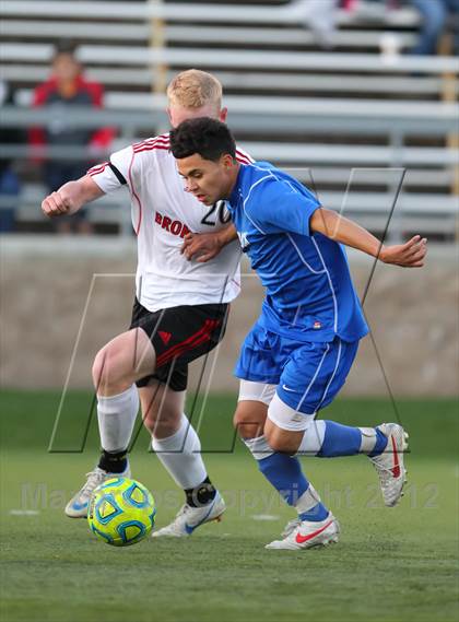 Thumbnail 2 in Turlock vs. Bella Vista (CIF SJS D2 Final) photogallery.