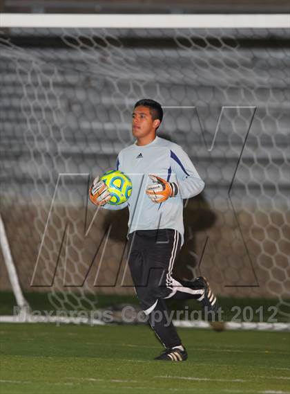 Thumbnail 1 in Turlock vs. Bella Vista (CIF SJS D2 Final) photogallery.