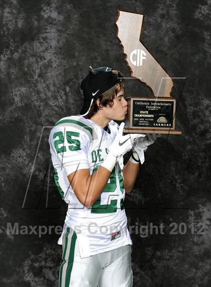 Thumbnail 1 in De La Salle (CIF State Open Division Final Awards) photogallery.