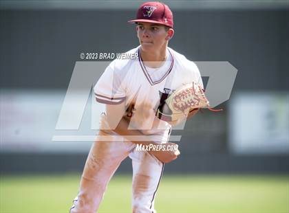 Thumbnail 1 in Hahnville @ E.D. White photogallery.