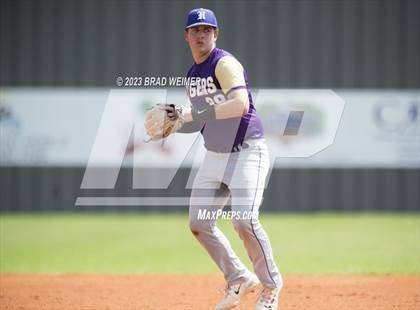 Thumbnail 2 in Hahnville @ E.D. White photogallery.