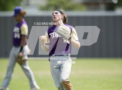 Thumbnail 1 in Hahnville @ E.D. White photogallery.