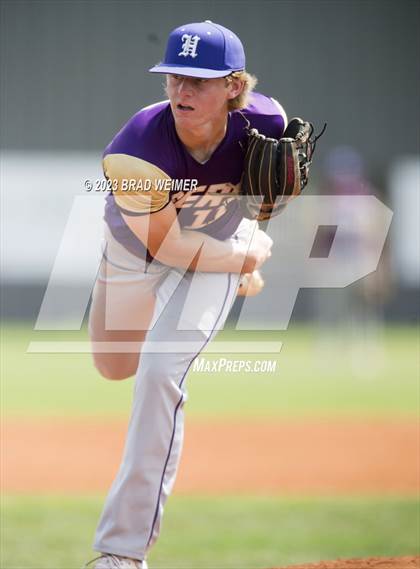 Thumbnail 1 in Hahnville @ E.D. White photogallery.
