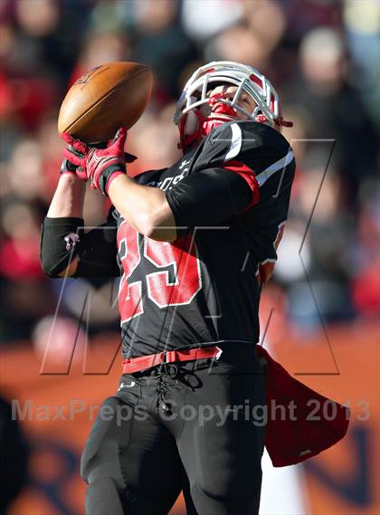 Thumbnail 2 in Pine Creek vs. Montrose (CHSAA 4A Final) photogallery.