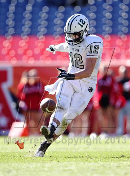 Thumbnail 3 in Pine Creek vs. Montrose (CHSAA 4A Final) photogallery.
