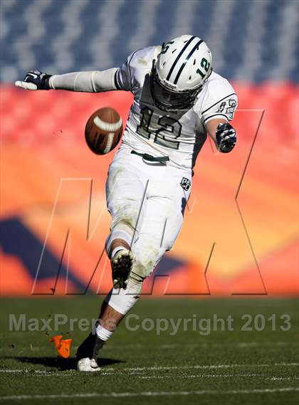 Thumbnail 3 in Pine Creek vs. Montrose (CHSAA 4A Final) photogallery.