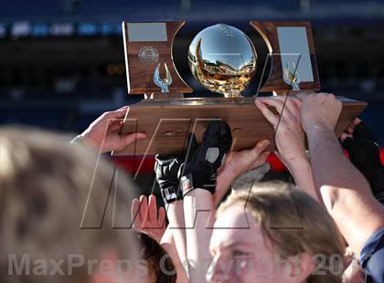 Thumbnail 1 in Pine Creek vs. Montrose (CHSAA 4A Final) photogallery.