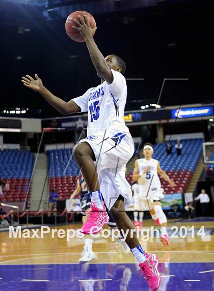 Thumbnail 1 in Capital Christian vs Central Catholic (CIF SJS D5 Final) photogallery.