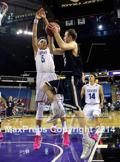 Thumbnail 1 in Capital Christian vs Central Catholic (CIF SJS D5 Final) photogallery.
