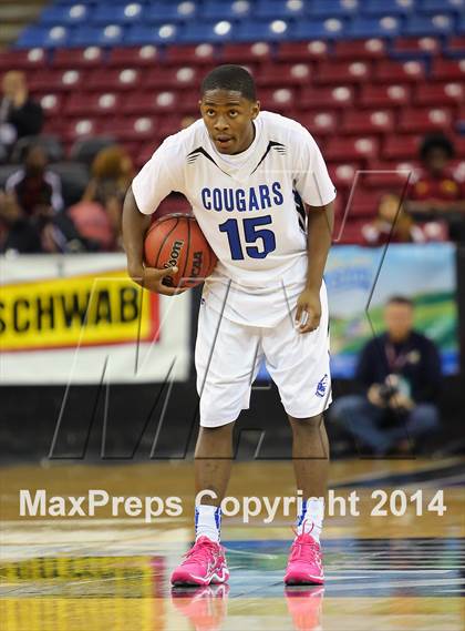 Thumbnail 3 in Capital Christian vs Central Catholic (CIF SJS D5 Final) photogallery.