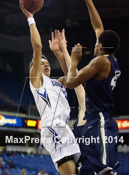 Thumbnail 2 in Capital Christian vs Central Catholic (CIF SJS D5 Final) photogallery.