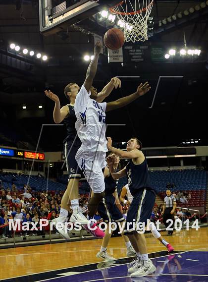 Thumbnail 2 in Capital Christian vs Central Catholic (CIF SJS D5 Final) photogallery.