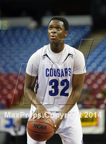 Thumbnail 3 in Capital Christian vs Central Catholic (CIF SJS D5 Final) photogallery.