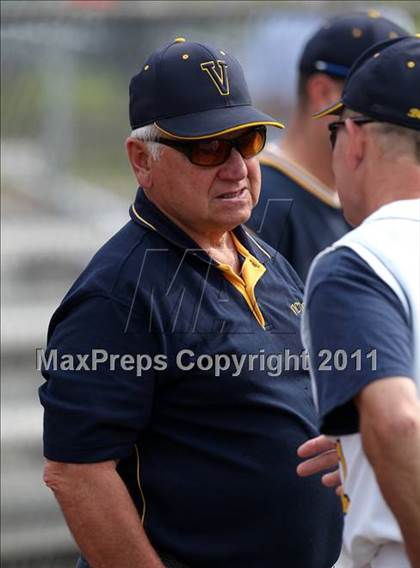 Thumbnail 2 in Carey vs. Victor (NYSPHSAA Class AA Semifinal) photogallery.