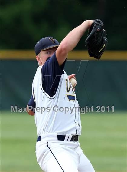 Thumbnail 2 in Carey vs. Victor (NYSPHSAA Class AA Semifinal) photogallery.