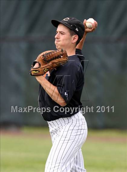 Thumbnail 1 in Carey vs. Victor (NYSPHSAA Class AA Semifinal) photogallery.